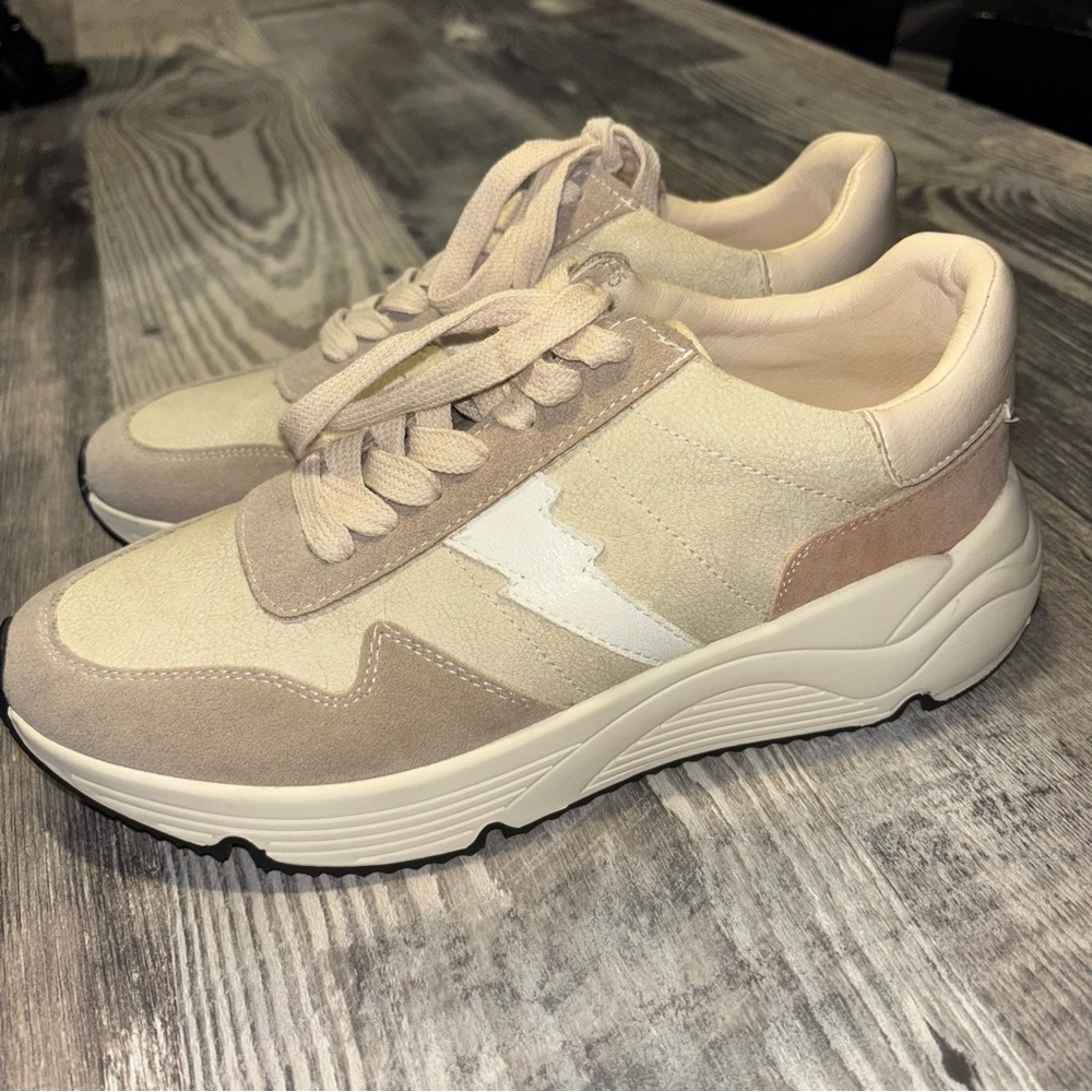 Oasis society Chunky Cream and White Sneakers